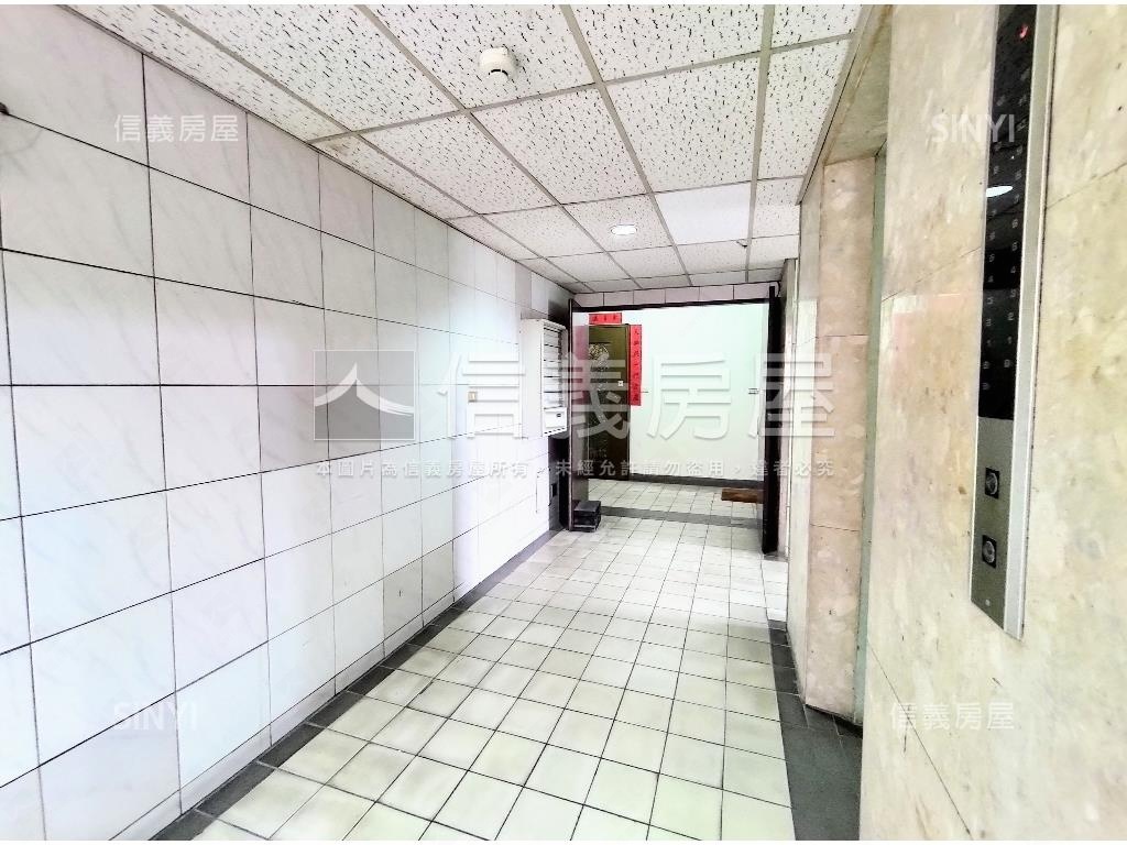 中山高樓方正管理電梯美居房屋室內格局與周邊環境