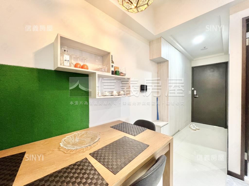 國賓｜外棟高樓景觀美屋房屋室內格局與周邊環境