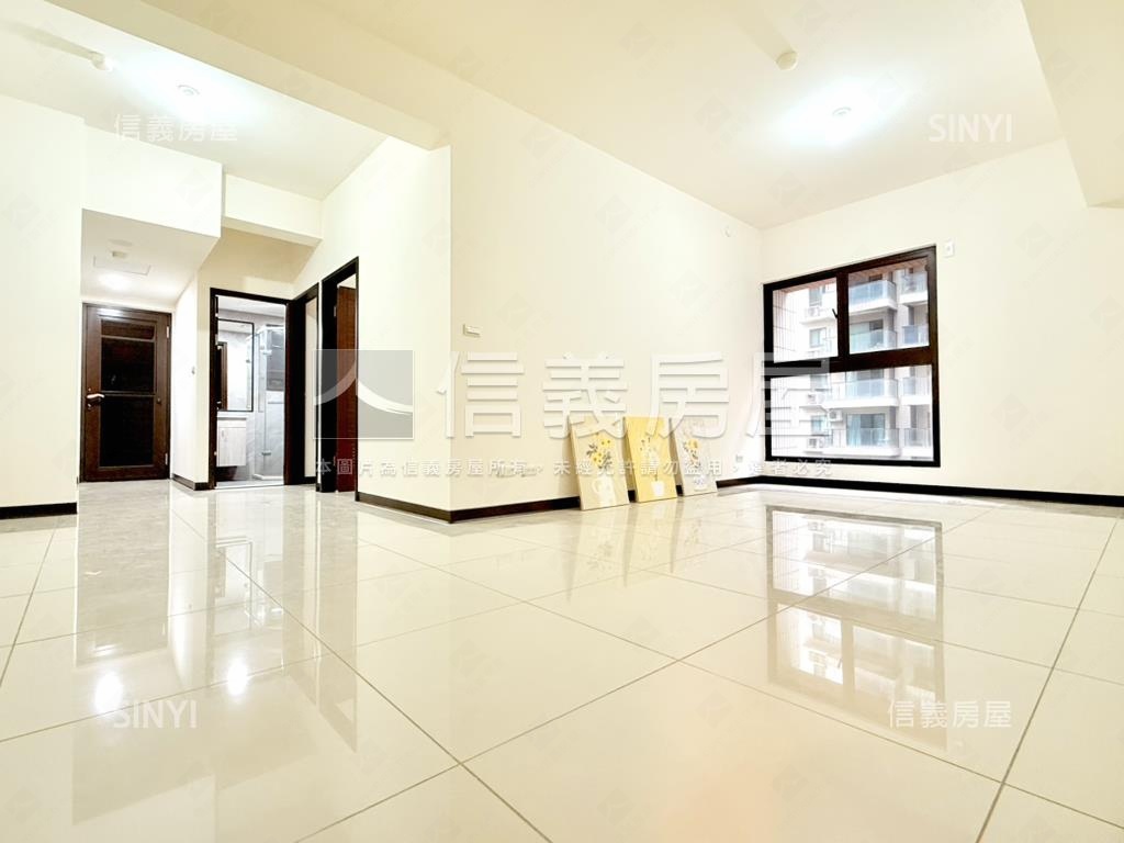 鴻灃青綠樹兩房房屋室內格局與周邊環境