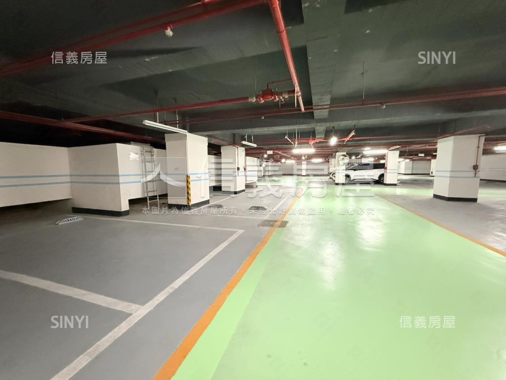 鴻灃青綠樹兩房房屋室內格局與周邊環境