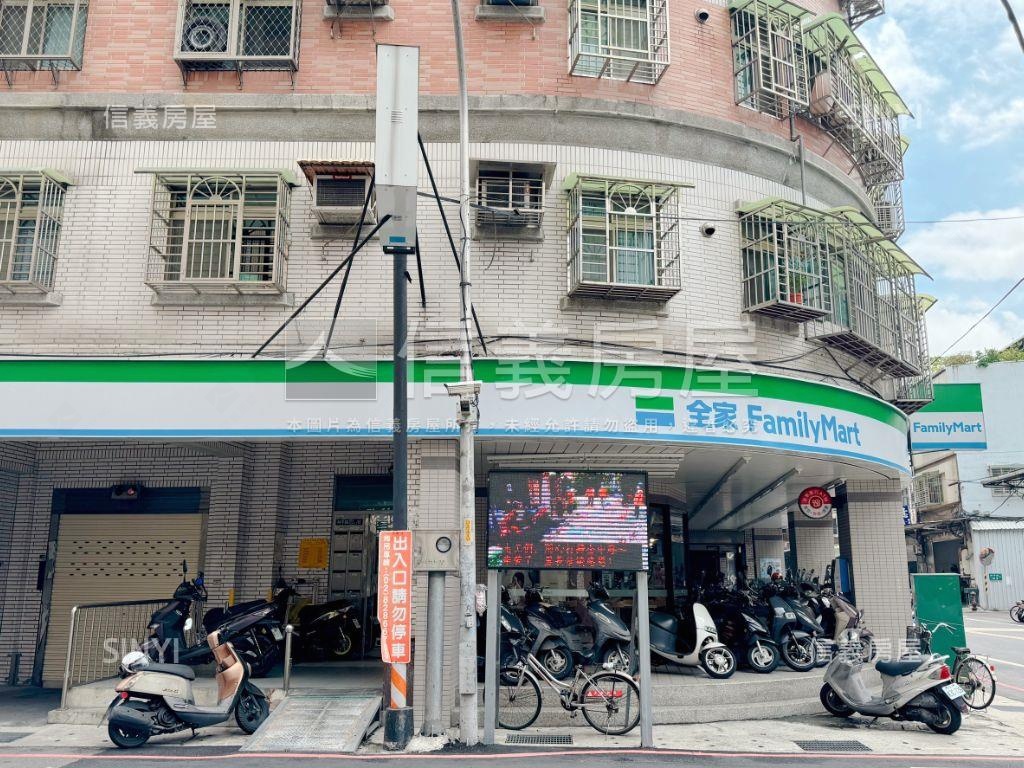 前陽台進出＊方正溫馨美屋房屋室內格局與周邊環境