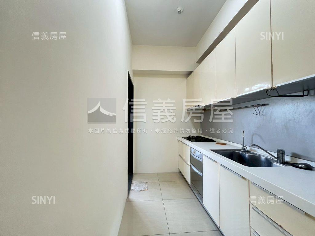 京城四季採光宅誠心出售房屋室內格局與周邊環境