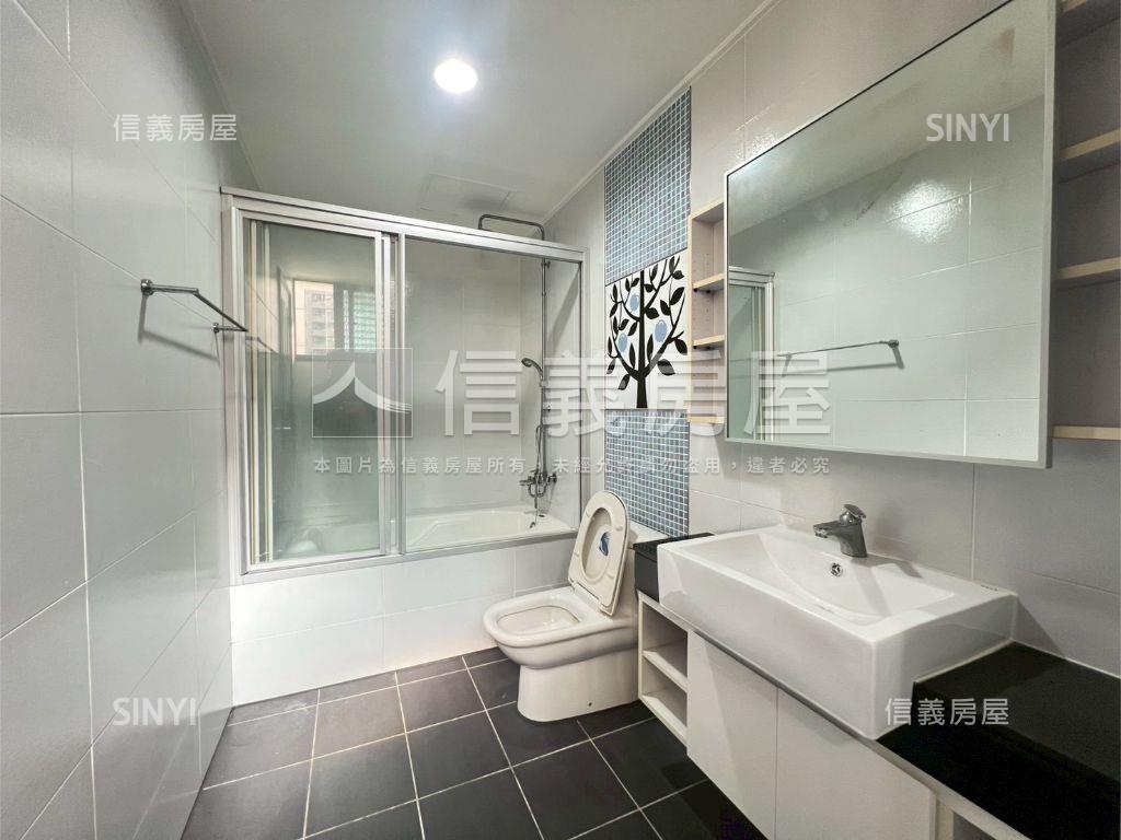 京城四季採光宅誠心出售房屋室內格局與周邊環境