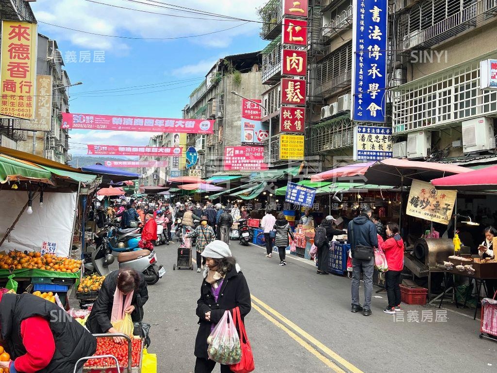 榮星面寬店面稀有釋出房屋室內格局與周邊環境
