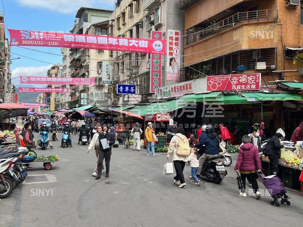 榮星面寬店面稀有釋出房屋室內格局與周邊環境