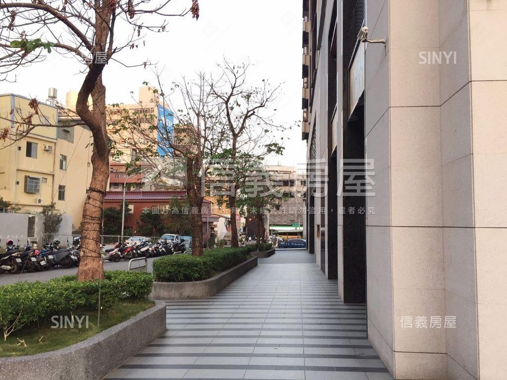 香草天籟漂亮角店房屋室內格局與周邊環境