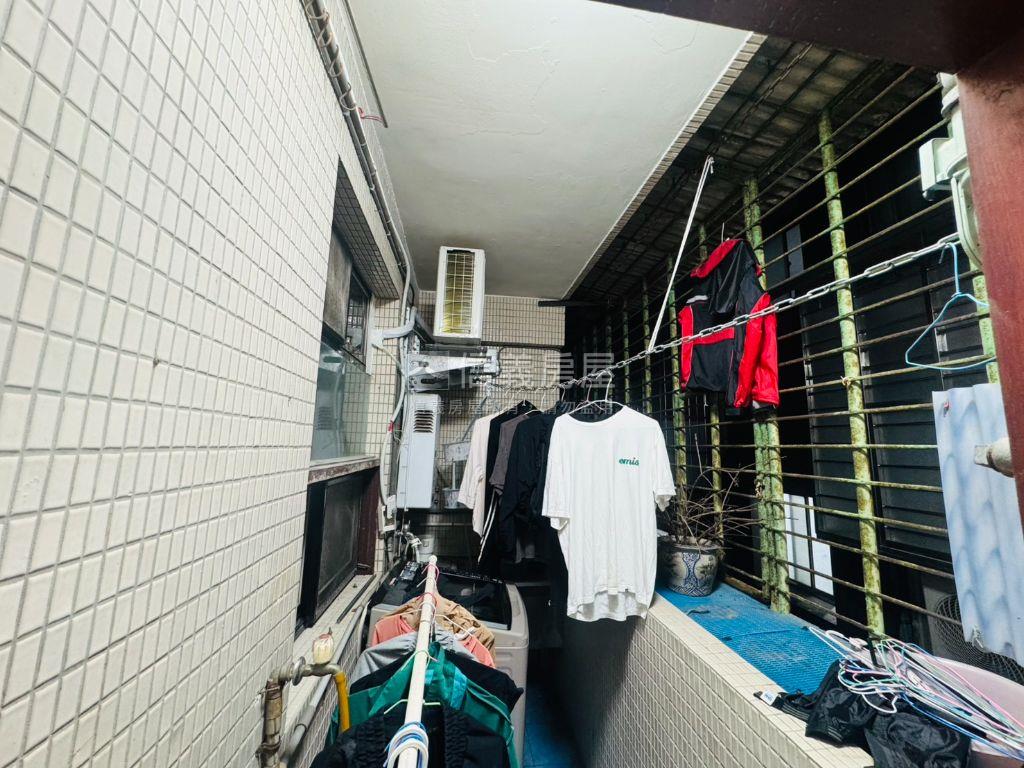 近捷運方正美寓房屋室內格局與周邊環境