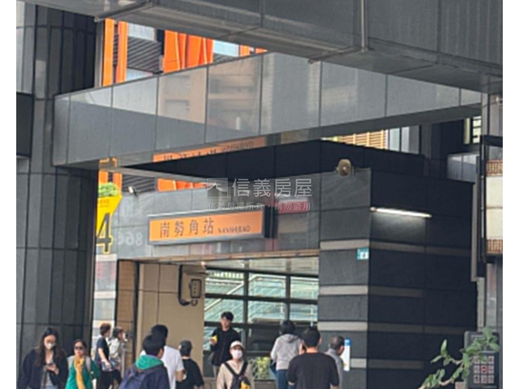 近捷運方正美寓房屋室內格局與周邊環境