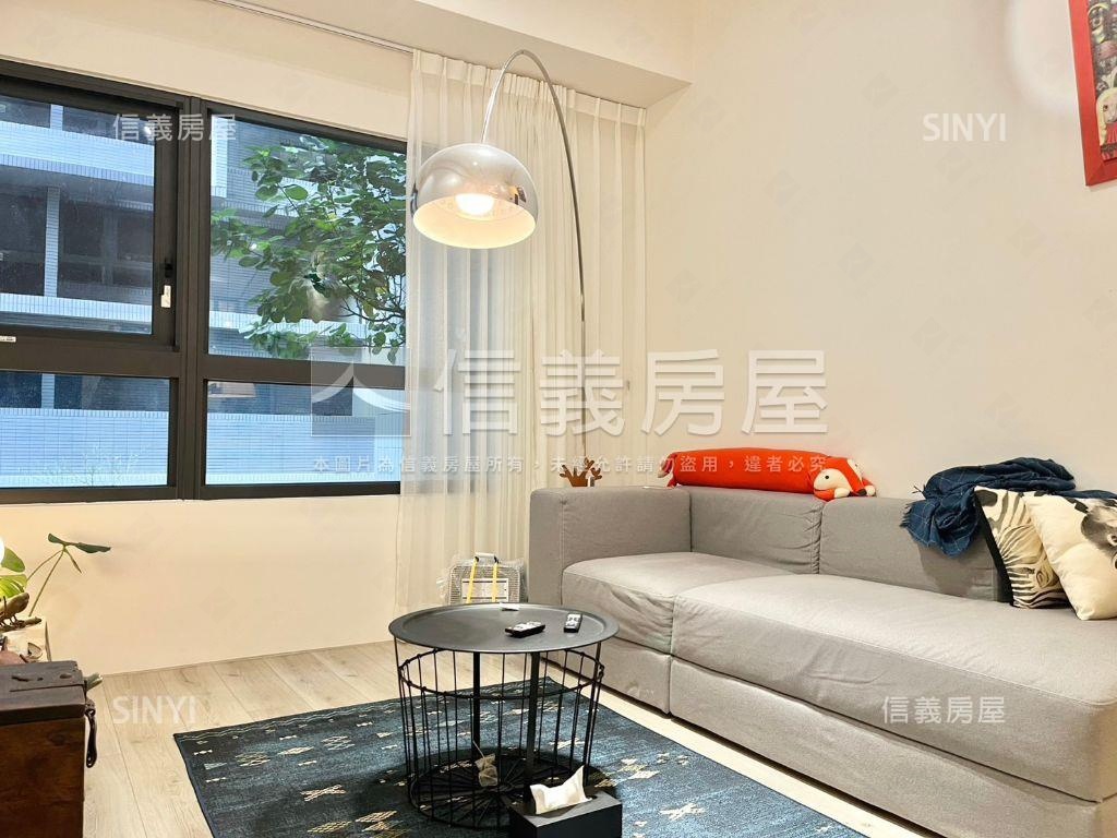 近捷運！登陽挑高兩房平車房屋室內格局與周邊環境