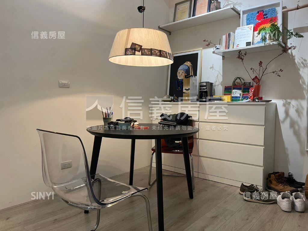 近捷運！登陽挑高兩房平車房屋室內格局與周邊環境