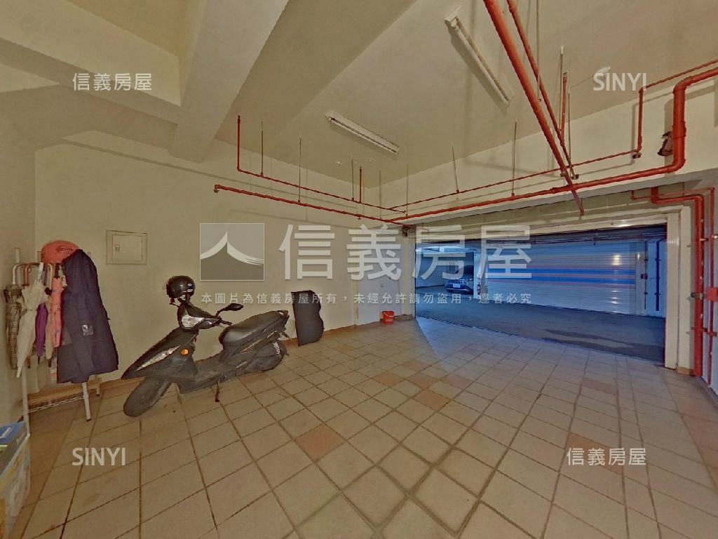 原然庭園可停雙車位透天房屋室內格局與周邊環境