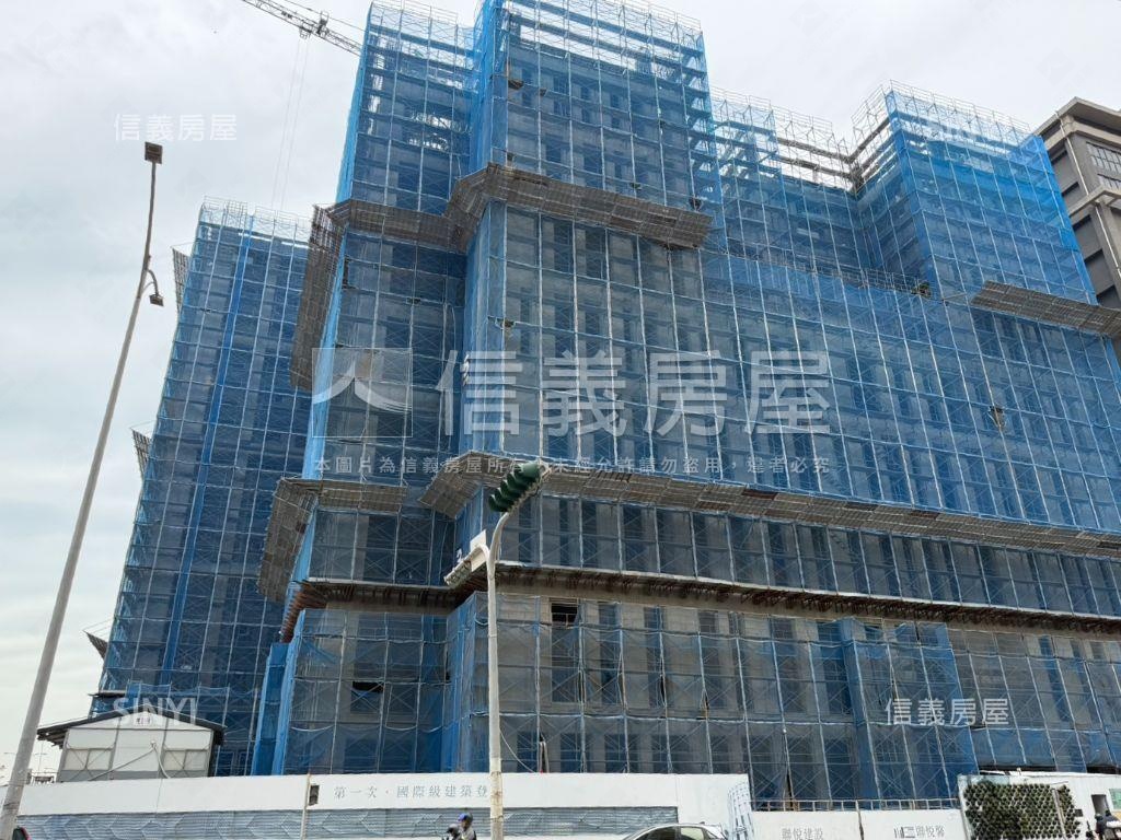 新案聯悦馨三房車位房屋室內格局與周邊環境