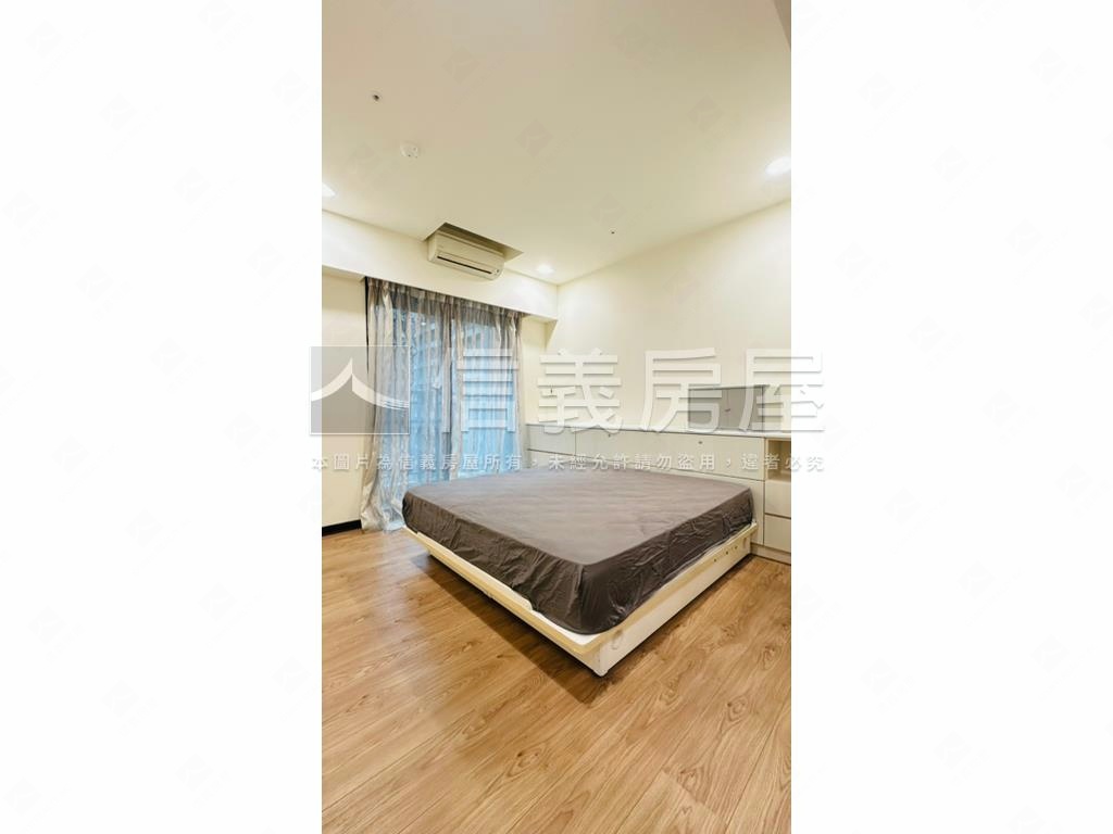 專任近成功國中雙平面車位房屋室內格局與周邊環境