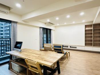 專任成功大道平面連號車位