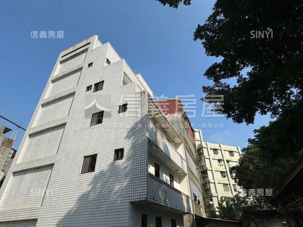 泉州街稀有黑土透天房屋室內格局與周邊環境