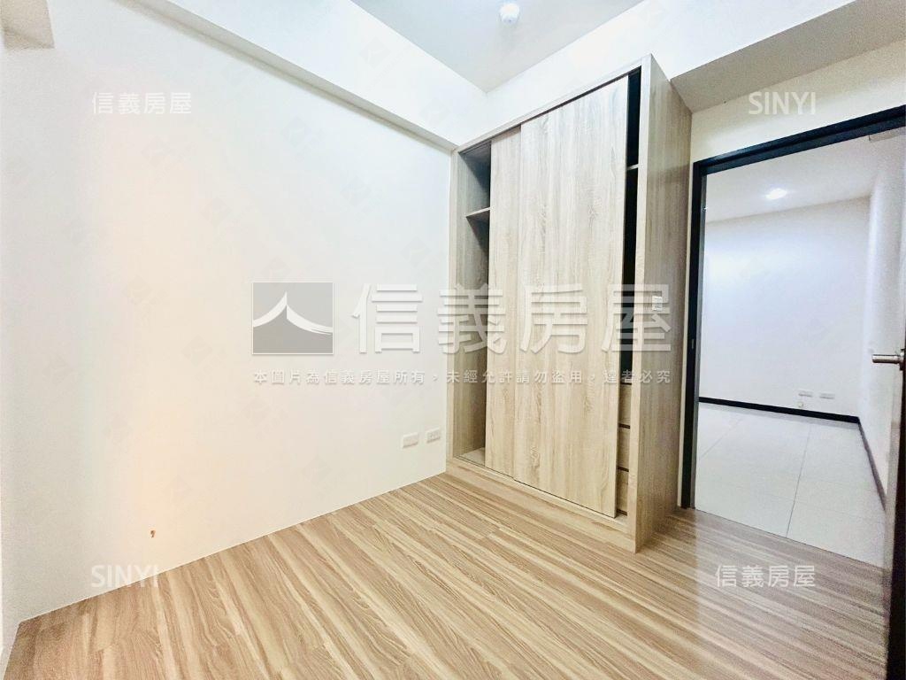 近中壢高中美２房房屋室內格局與周邊環境