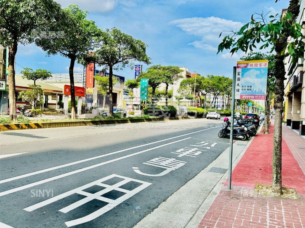 近中壢高中美２房房屋室內格局與周邊環境
