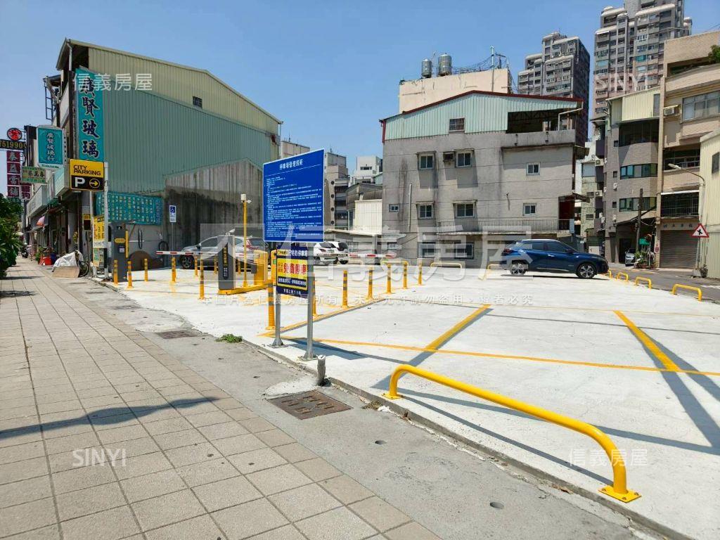 一心近輕軌小北百貨小透天房屋室內格局與周邊環境