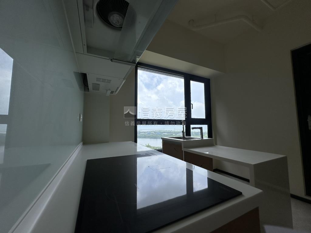 愛琴海兩房海景平車房屋室內格局與周邊環境