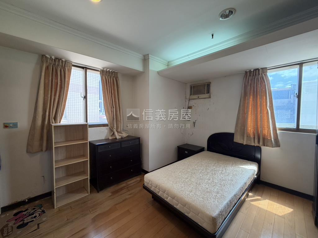 萬芳捷運邊間採光舒適美屋房屋室內格局與周邊環境