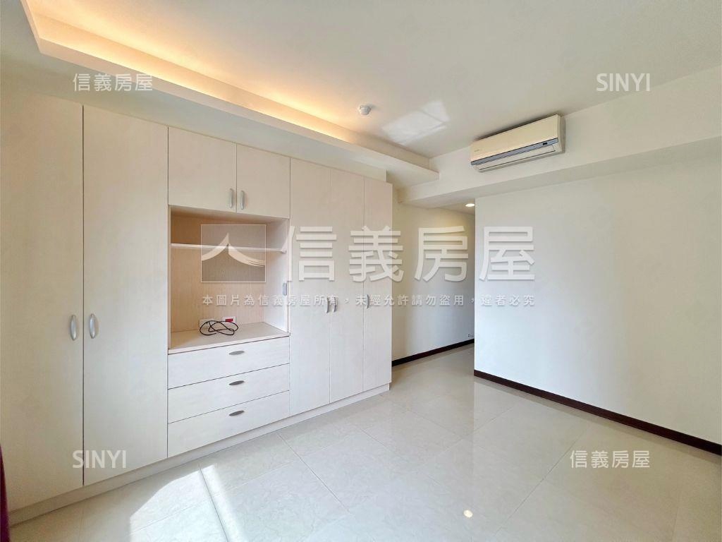 高鐵區高樓採光明亮三房房屋室內格局與周邊環境