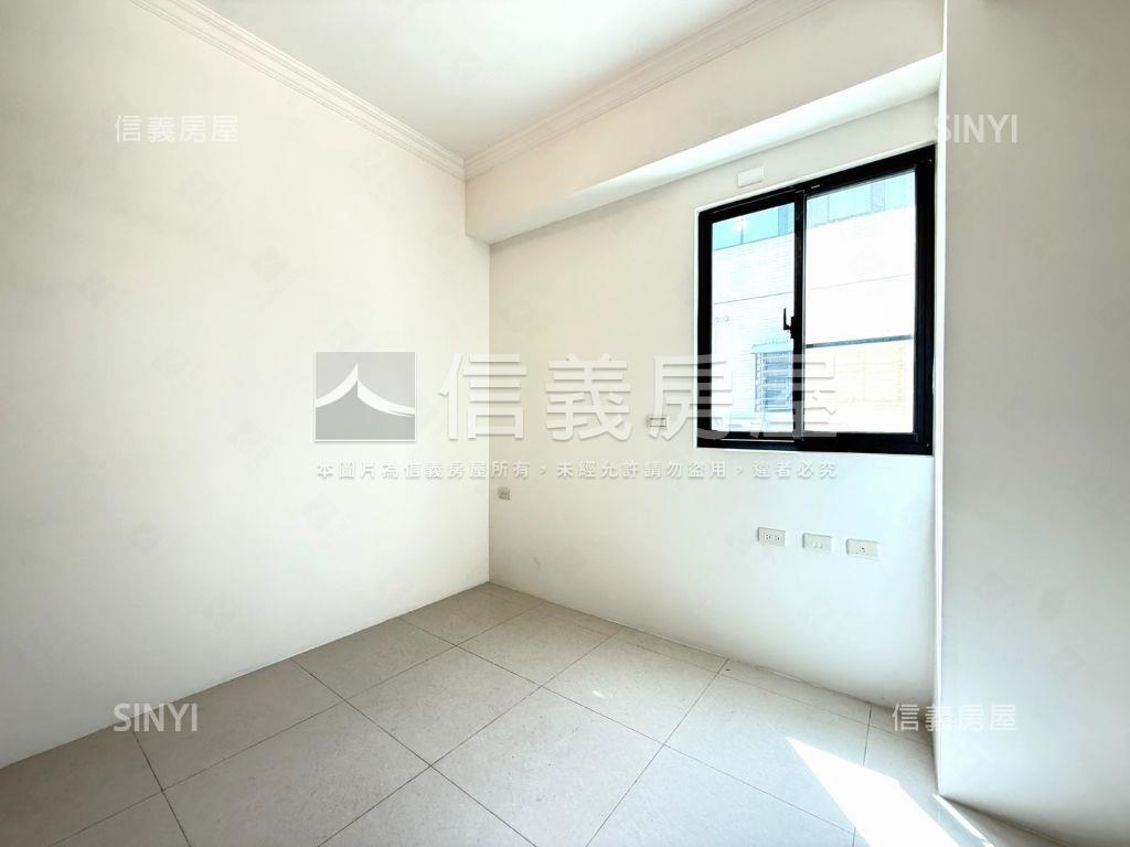仁德｜約十年典雅三房平車房屋室內格局與周邊環境