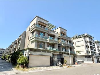 鳳翔面寬十米邊間車墅