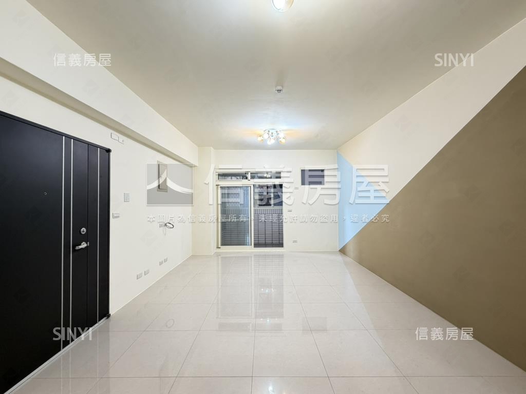 台北大第三房車位房屋室內格局與周邊環境