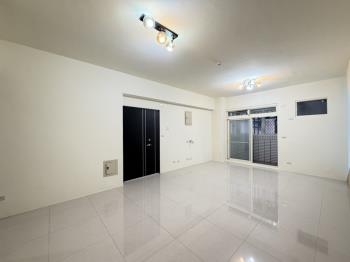 台北大第三房車位