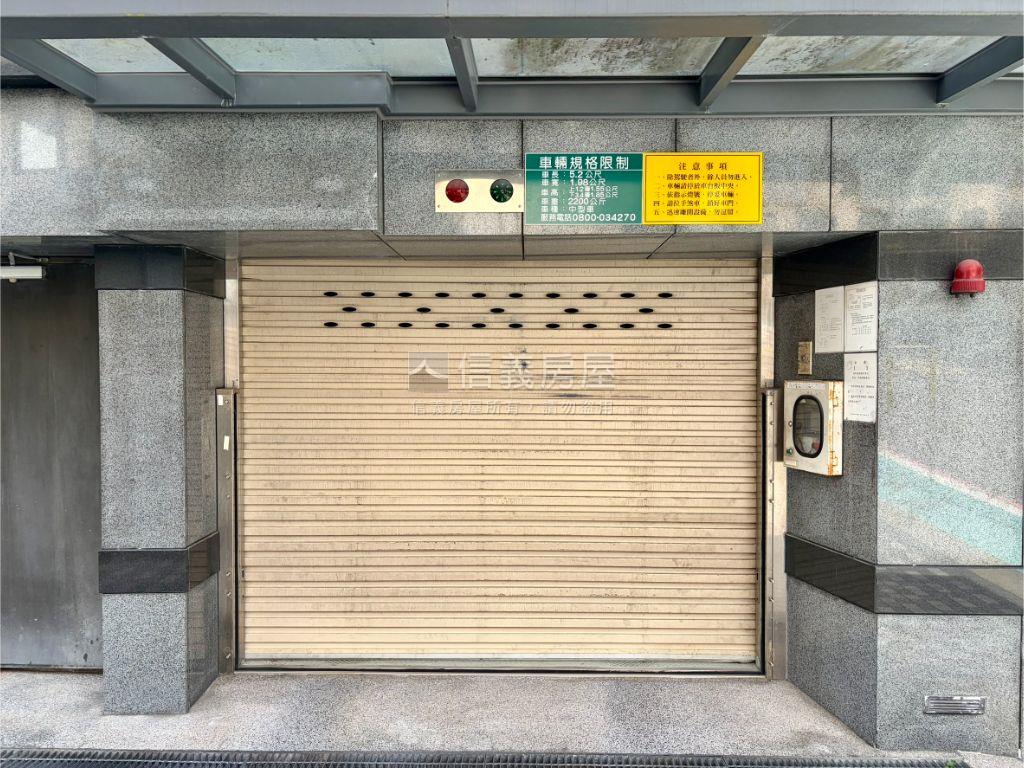 好便宜好讚的景山硯車位房屋室內格局與周邊環境