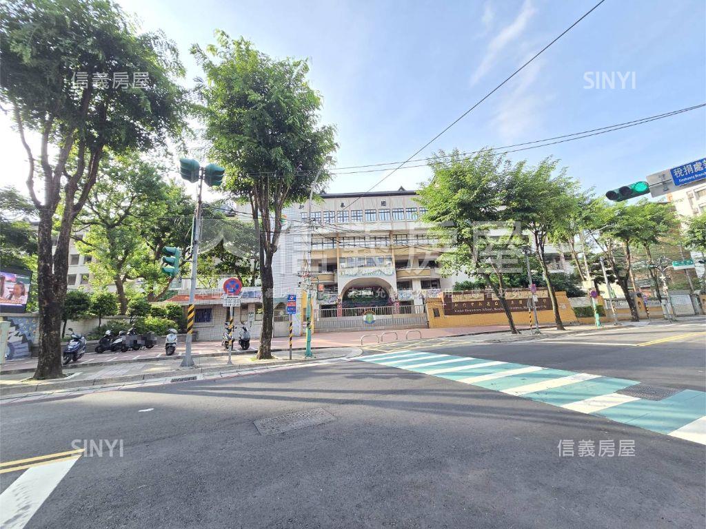 【禾蓮心家園】靚三房車位房屋室內格局與周邊環境