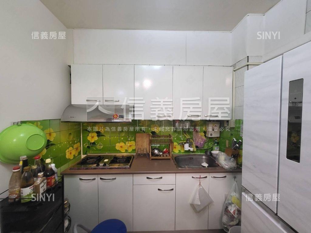 後站忠孝裝潢美店住房屋室內格局與周邊環境