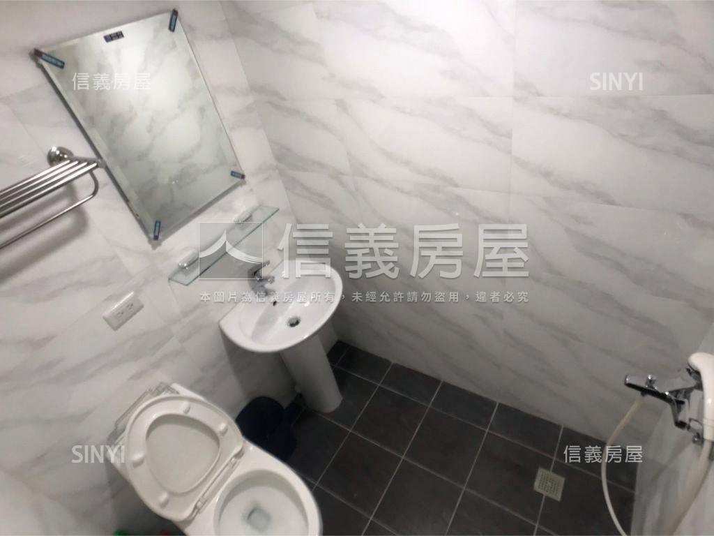 總統閣廈視野渡假美套房房屋室內格局與周邊環境