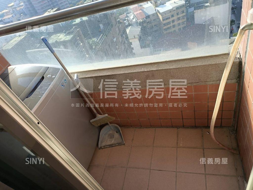 總統閣廈視野渡假美套房房屋室內格局與周邊環境