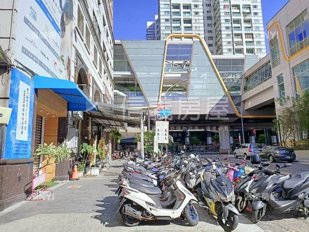 總統閣廈視野渡假美套房房屋室內格局與周邊環境