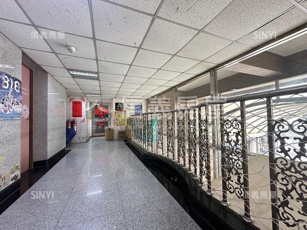 木柵市中心黃金住辦房屋室內格局與周邊環境