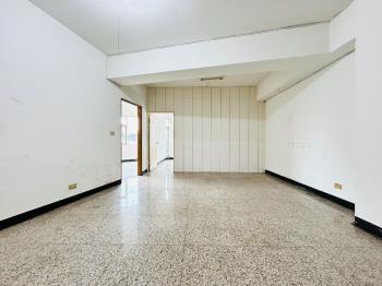 中原採光大空間附車位