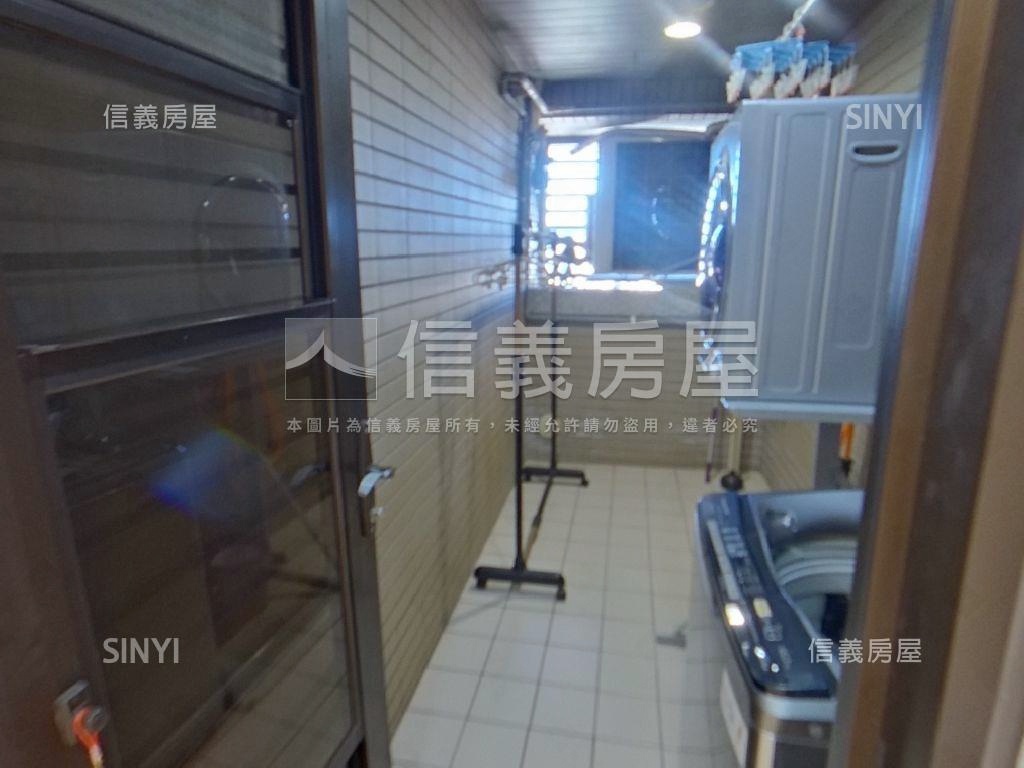 稀缺景觀ＳＲＣ皇翔帝國房屋室內格局與周邊環境