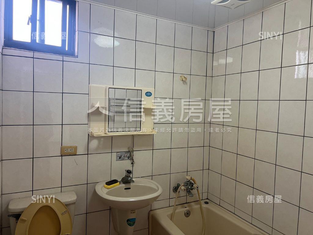 茂園明亮三房平車房屋室內格局與周邊環境