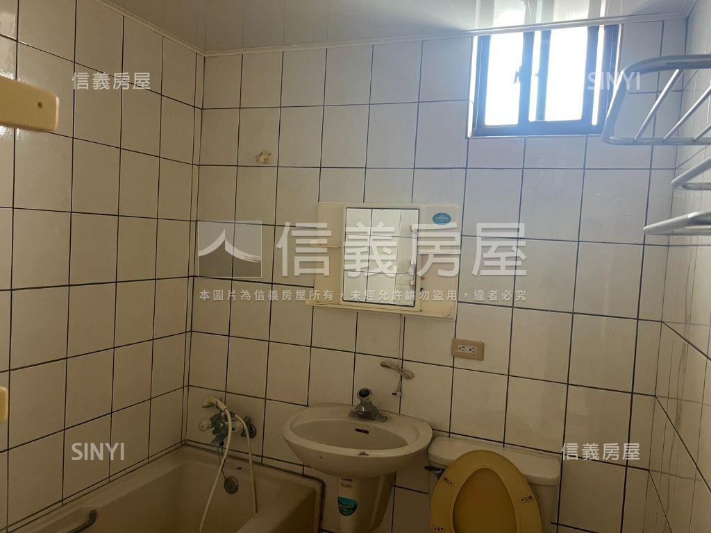 茂園明亮三房平車房屋室內格局與周邊環境