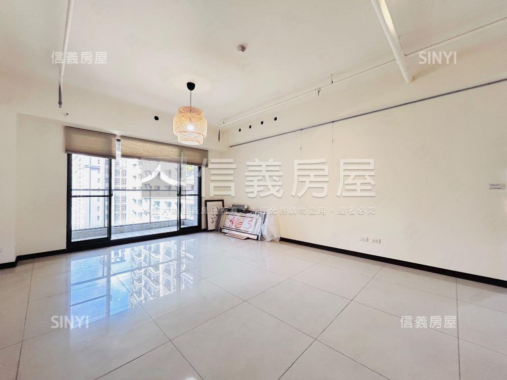 帝王坐向高樓視野宅房屋室內格局與周邊環境