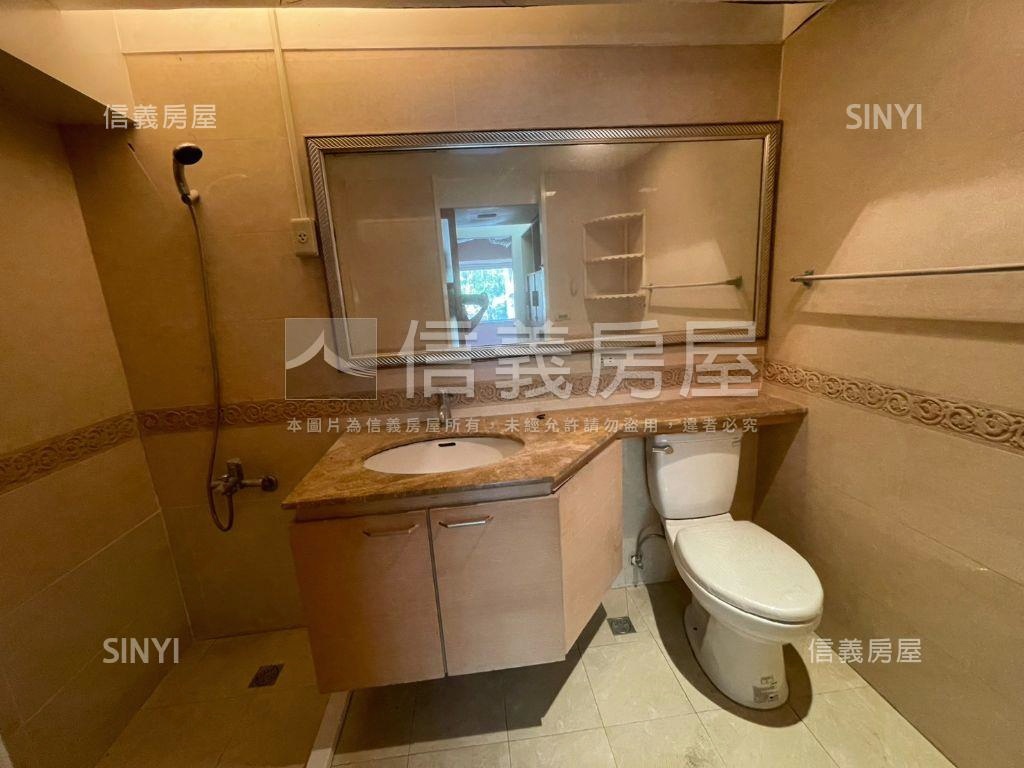 專任－誠售介壽雙併電梯房屋室內格局與周邊環境