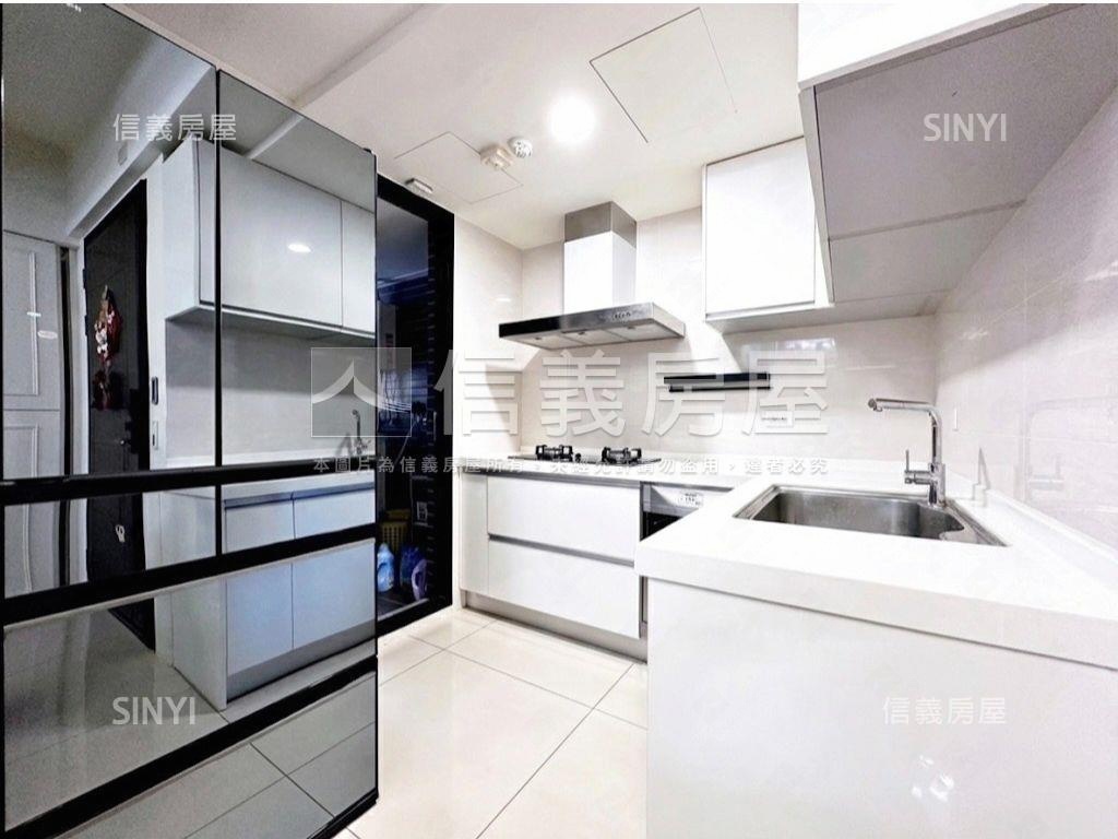 ［富宇綠都心］三房平車房屋室內格局與周邊環境