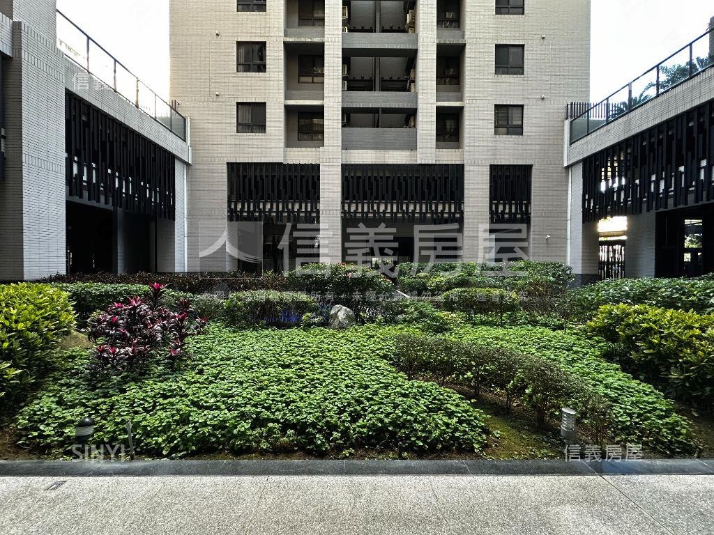 ［富宇綠都心］三房平車房屋室內格局與周邊環境