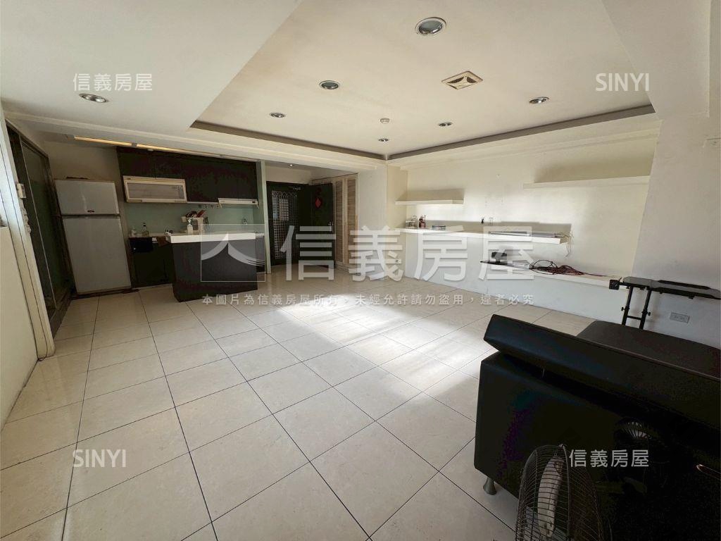 中區商辦｜綠川水岸首排房屋室內格局與周邊環境