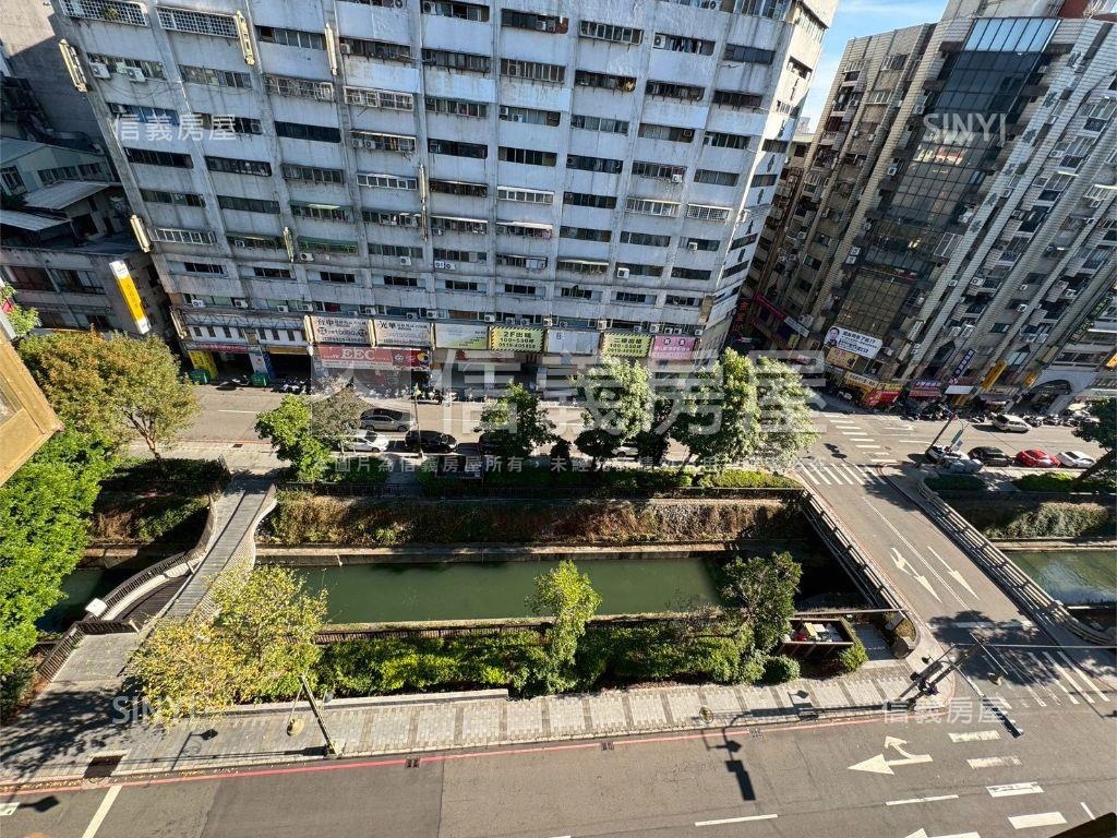 中區商辦｜綠川水岸首排房屋室內格局與周邊環境