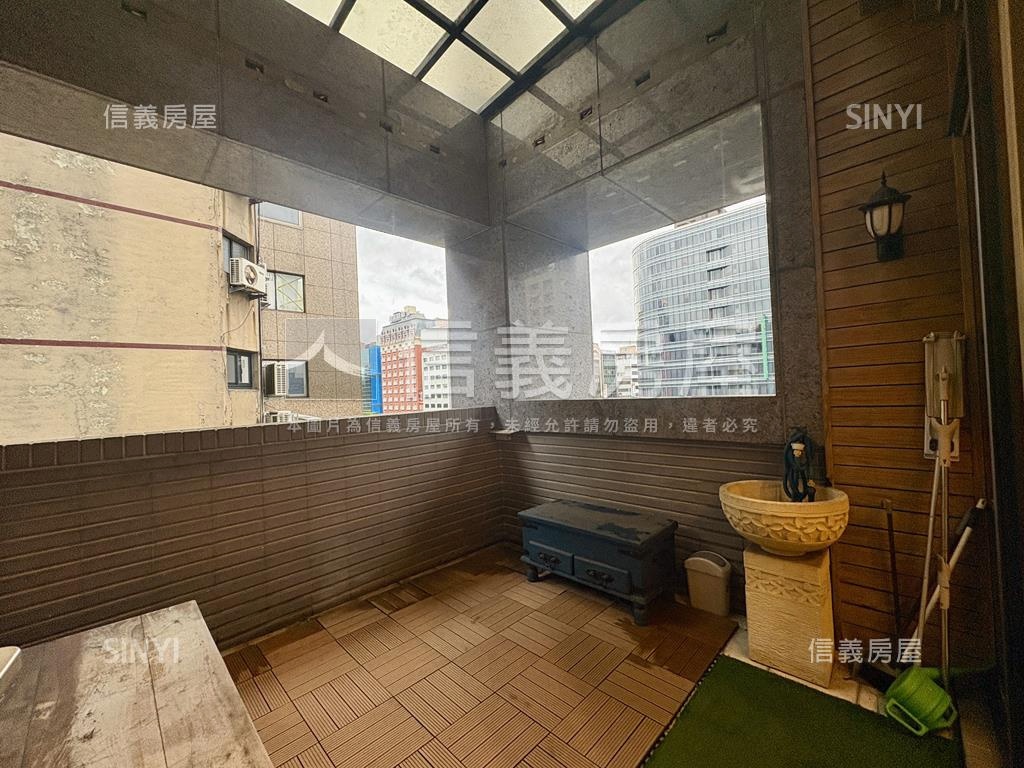 松江南京邊間露臺美宅房屋室內格局與周邊環境