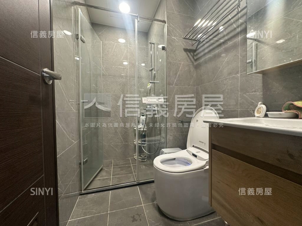 清景麟｜亮麗兩房平車美宅房屋室內格局與周邊環境