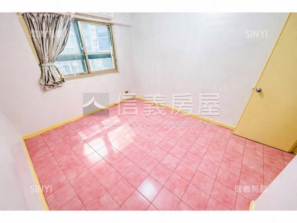 南京新城電梯三房房屋室內格局與周邊環境