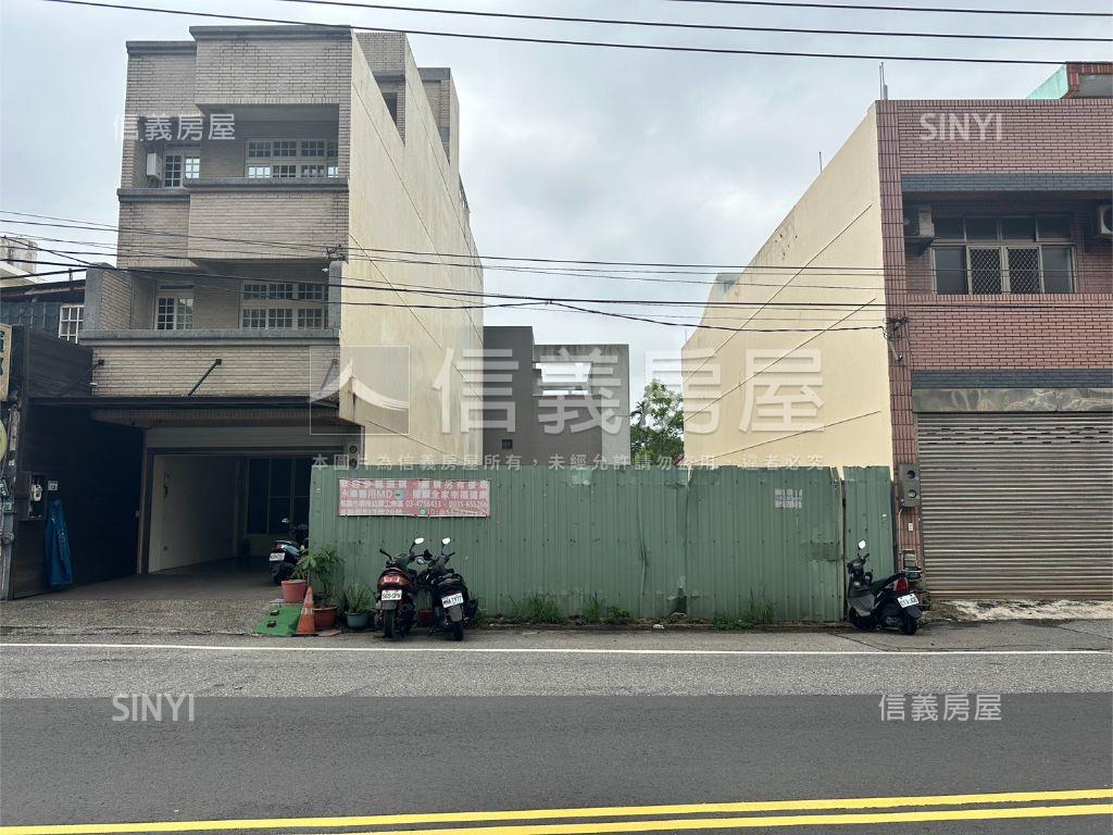 正臨南竹路五段大面寬土地房屋室內格局與周邊環境